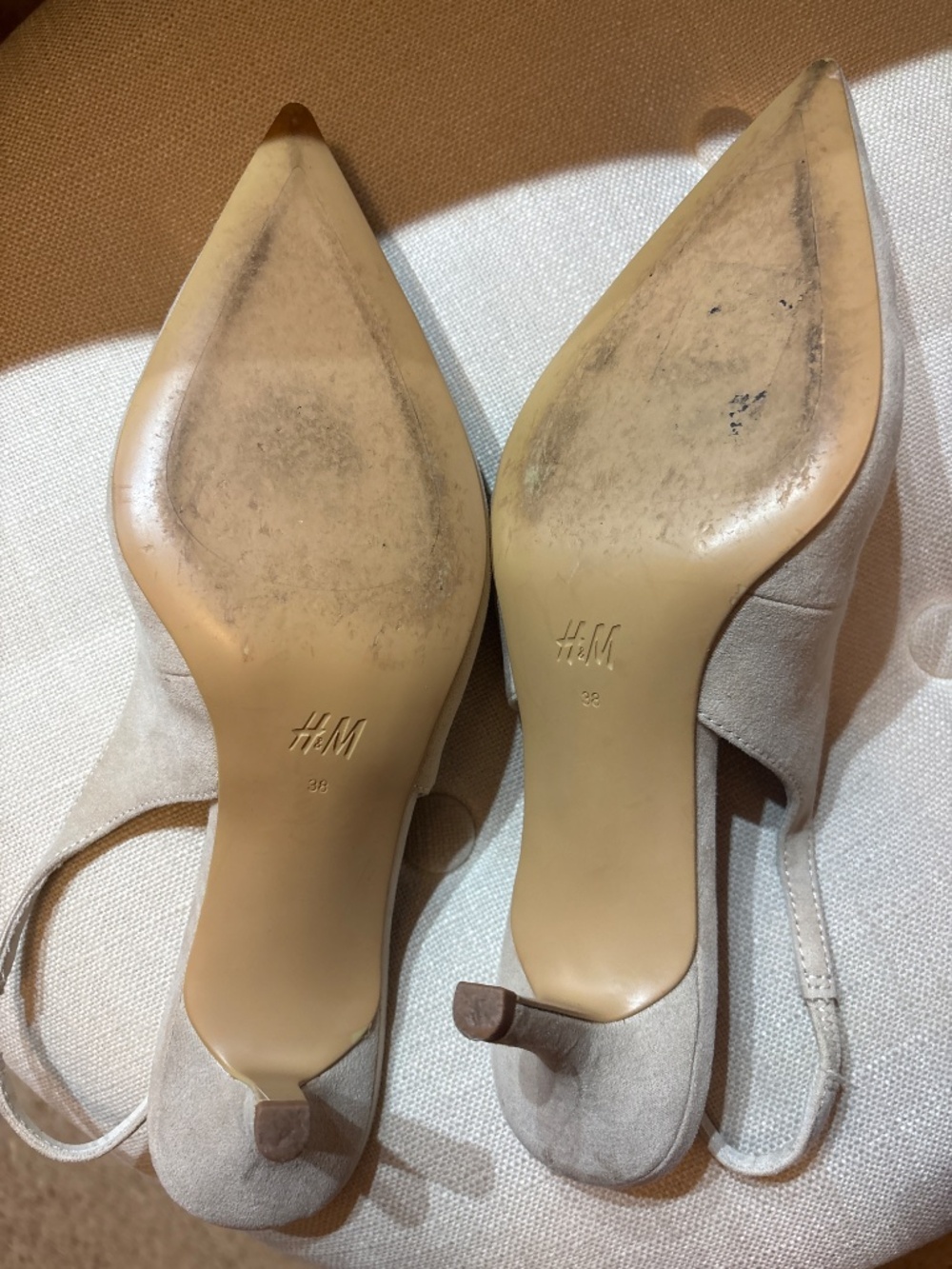 H&M Beige Kitten Heels - Picture 2 of 3